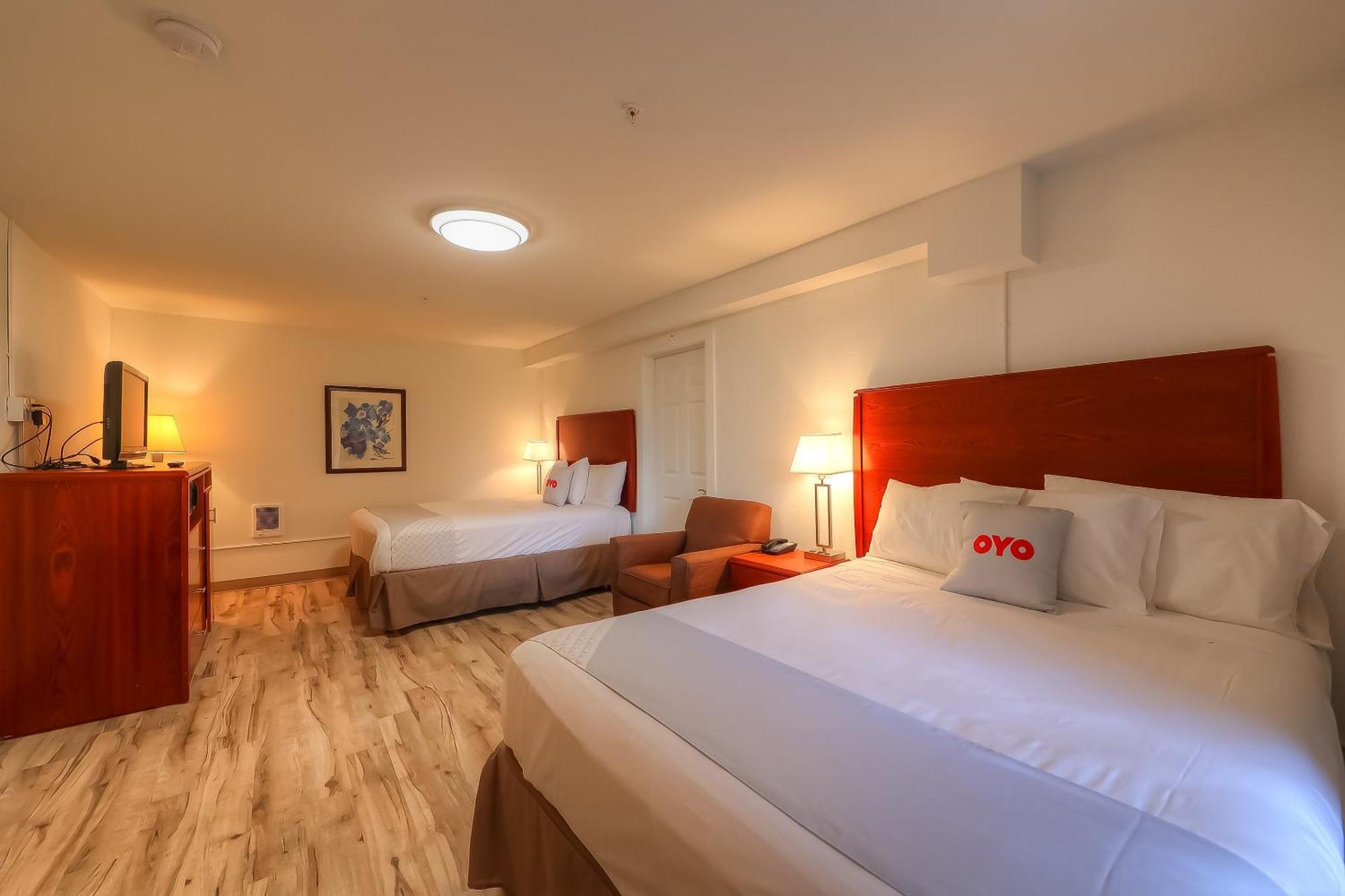 Newport Inn By Oyo - Hwy 101 Exteriör bild