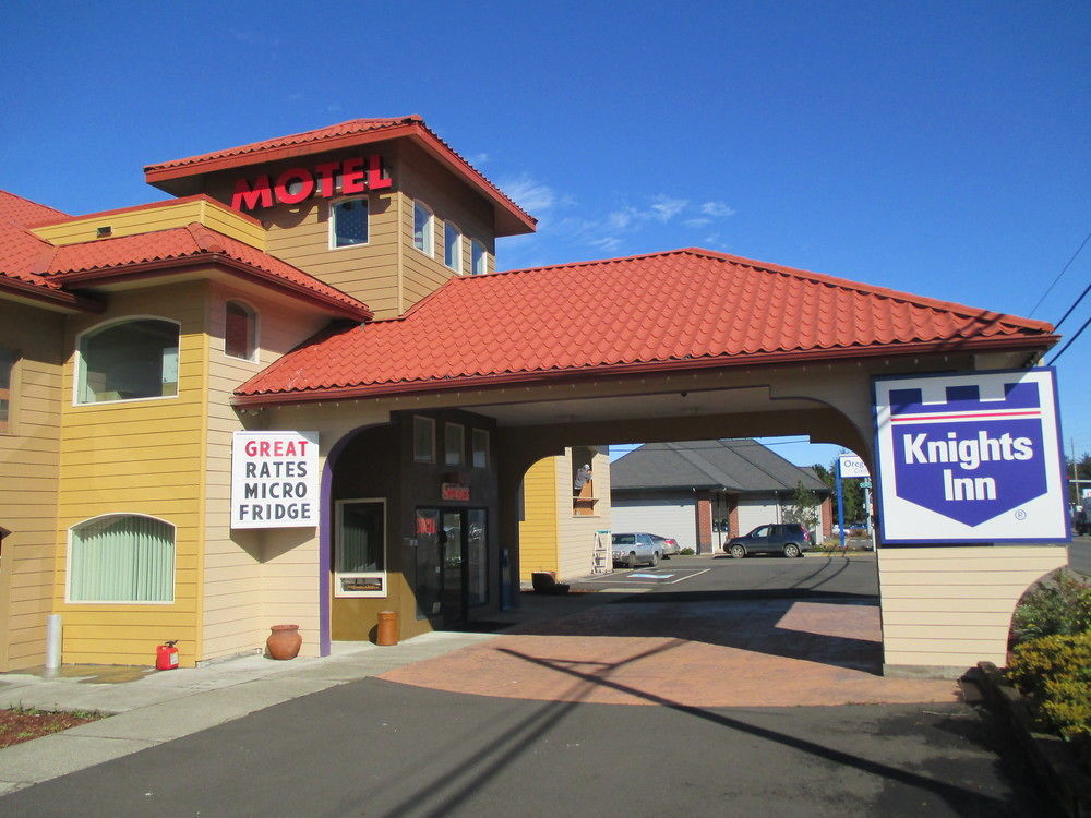 Newport Inn By Oyo - Hwy 101 Exteriör bild